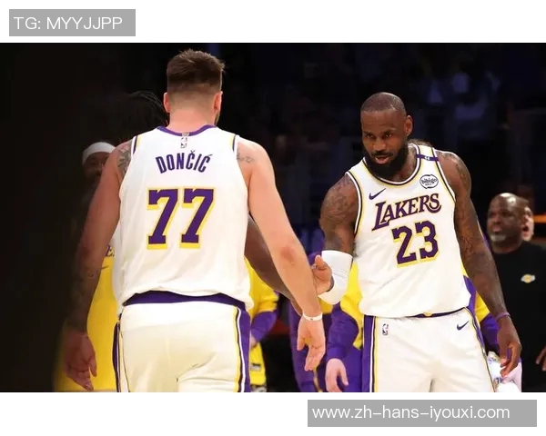 东契奇加盟助力詹姆斯数据全面提升湖人强势攀升至西部第二位