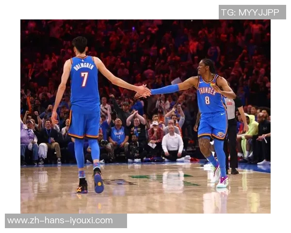 雷霆队与开拓者的激烈对决揭示了NBA季后赛的悬念与精彩瞬间 雷霆队与开拓者的激烈对决揭示了NBA季后赛的悬念与精彩瞬间